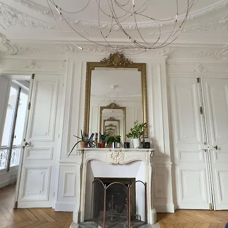 Spacious Quiet&elegant In Apartamento