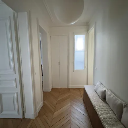 דירה Spacious Quiet And Elegant In *
